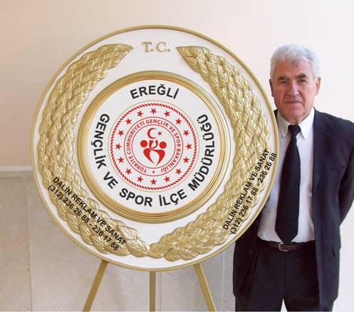 GEN�L�K VE SPOR �L�E M�D�RL��� �ELENG� BEYAZ F�BERGLAS, GEN�L�K VE SPOR BAKANLI�I YEN� AMBLEM