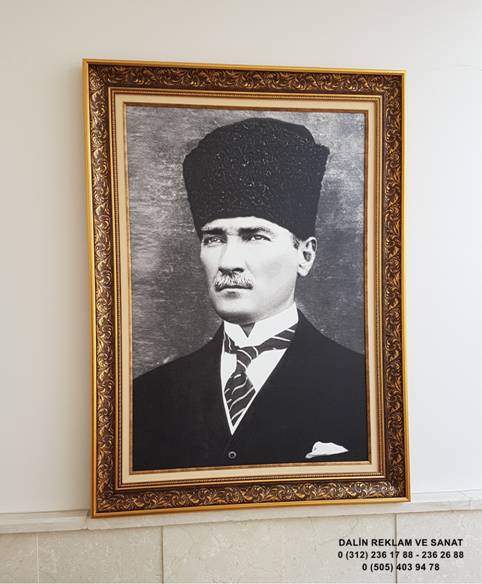 MAKAM ODASI ATAT�RK PORTRES� TABLOSU 7641 �ER�EVE S�YAH BEYAZ 1