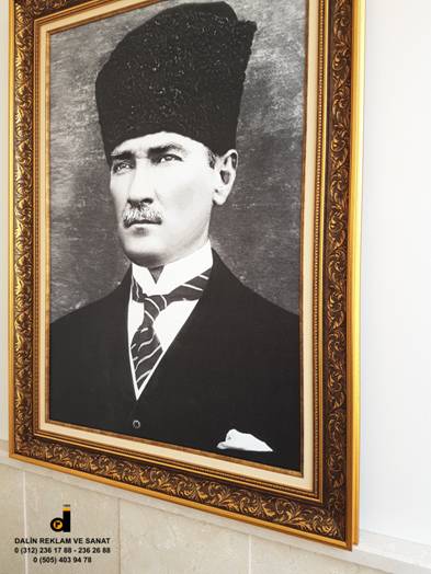 MAKAM ODASI ATAT�RK PORTRES� TABLOSU 7641 �ER�EVE S�YAH BEYAZ 5